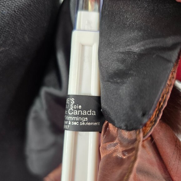 MITCHIE'S 100% Silk Ruffled Scarf Fur Ends Swanky Chic Eloquent CANADA (SS) - Picture 7 of 7